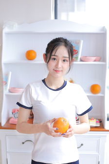 不扣钮的女孩未删减版